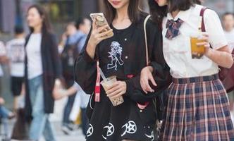 魔镜街拍 - 曼曼的女孩作品—一波图库美图来袭，快来围观！