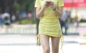 魔镜街拍 - 谁说日常不能加点料？艾小青的福利图包等你来解锁！