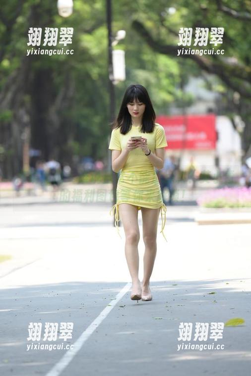 魔镜街拍 - 谁说日常不能加点料?艾小青的福利图包等你来解锁!-翊翔翠 魔镜街拍 - 谁说日常不能加点料?艾小青的福利图包等你来解锁!-翊翔翠