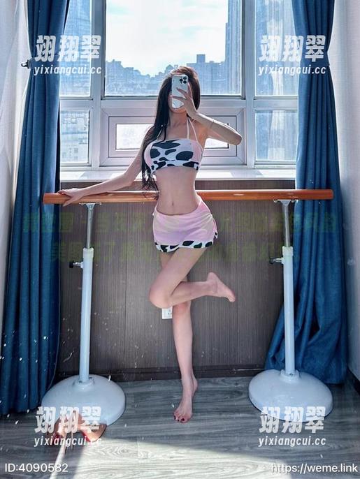 微密圈 - 当夜深人静,黎允熙的姿色风韵美图成了我无法拒绝的偷偷幻想。-翊翔翠 微密圈 - 当夜深人静,黎允熙的姿色风韵美图成了我无法拒绝的偷偷幻想。-翊翔翠